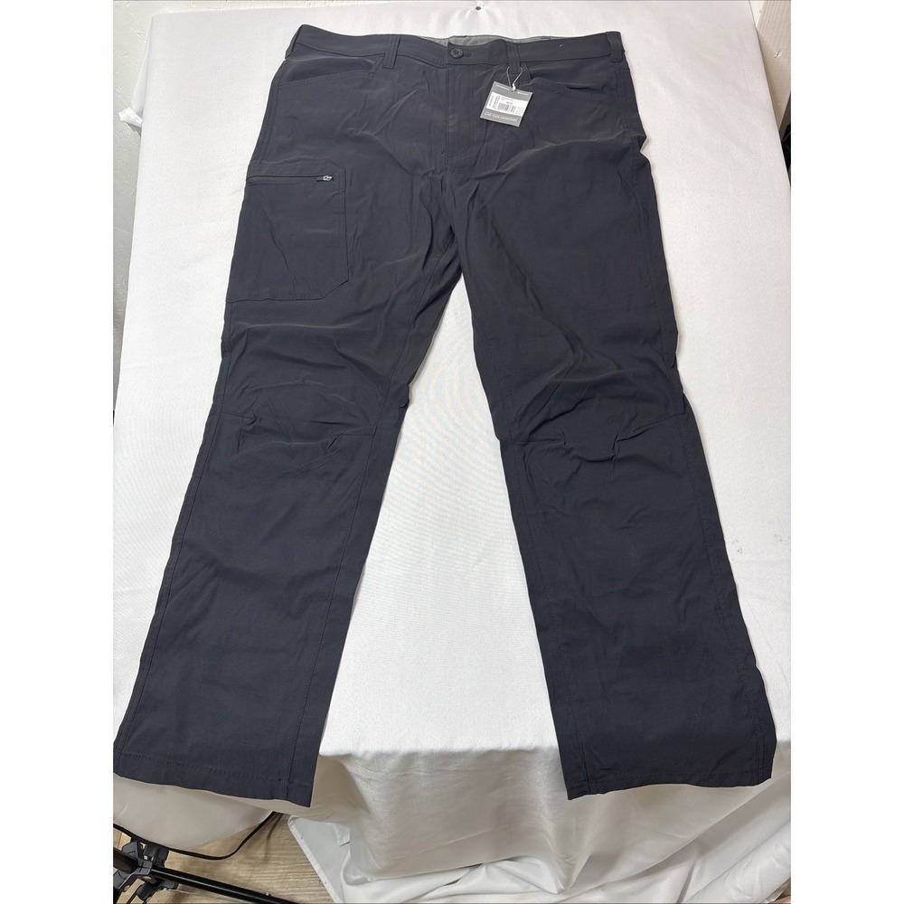 Eddie Bauer MR RAINIER Pants Mens 38 x 32 Black Active Straight Fit NWT
